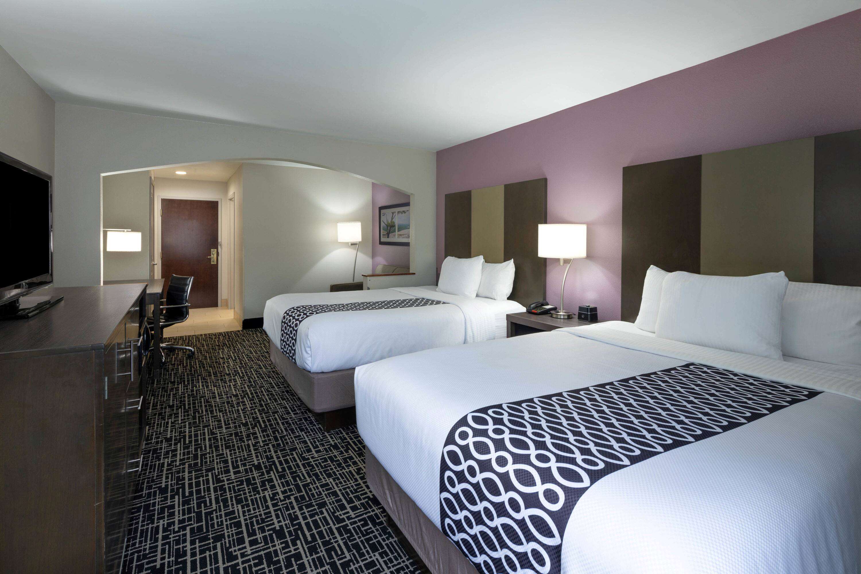 La Quinta Inn & Suites by Wyndham Snellville - Stone Mountain