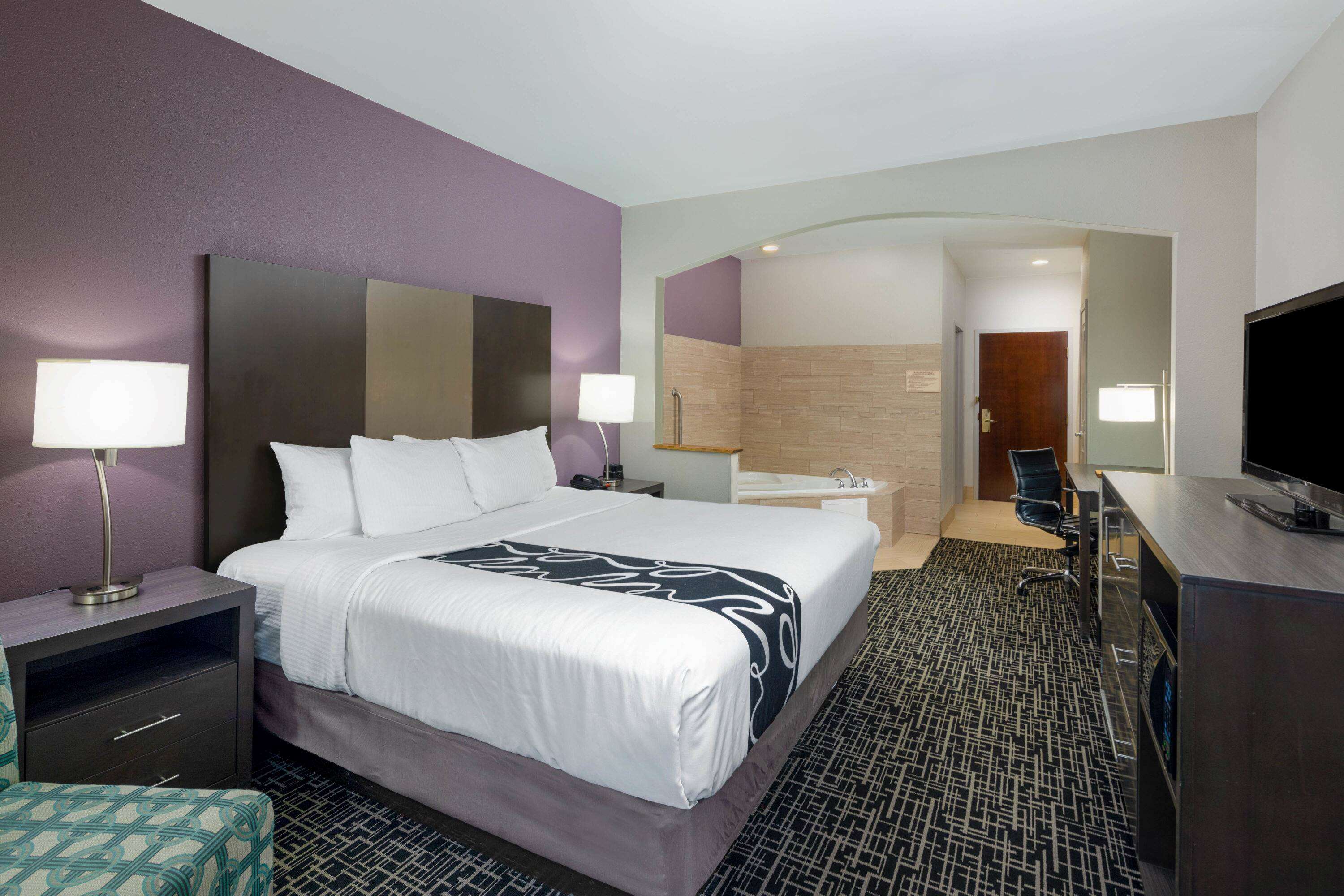 La Quinta Inn & Suites by Wyndham Snellville - Stone Mountain