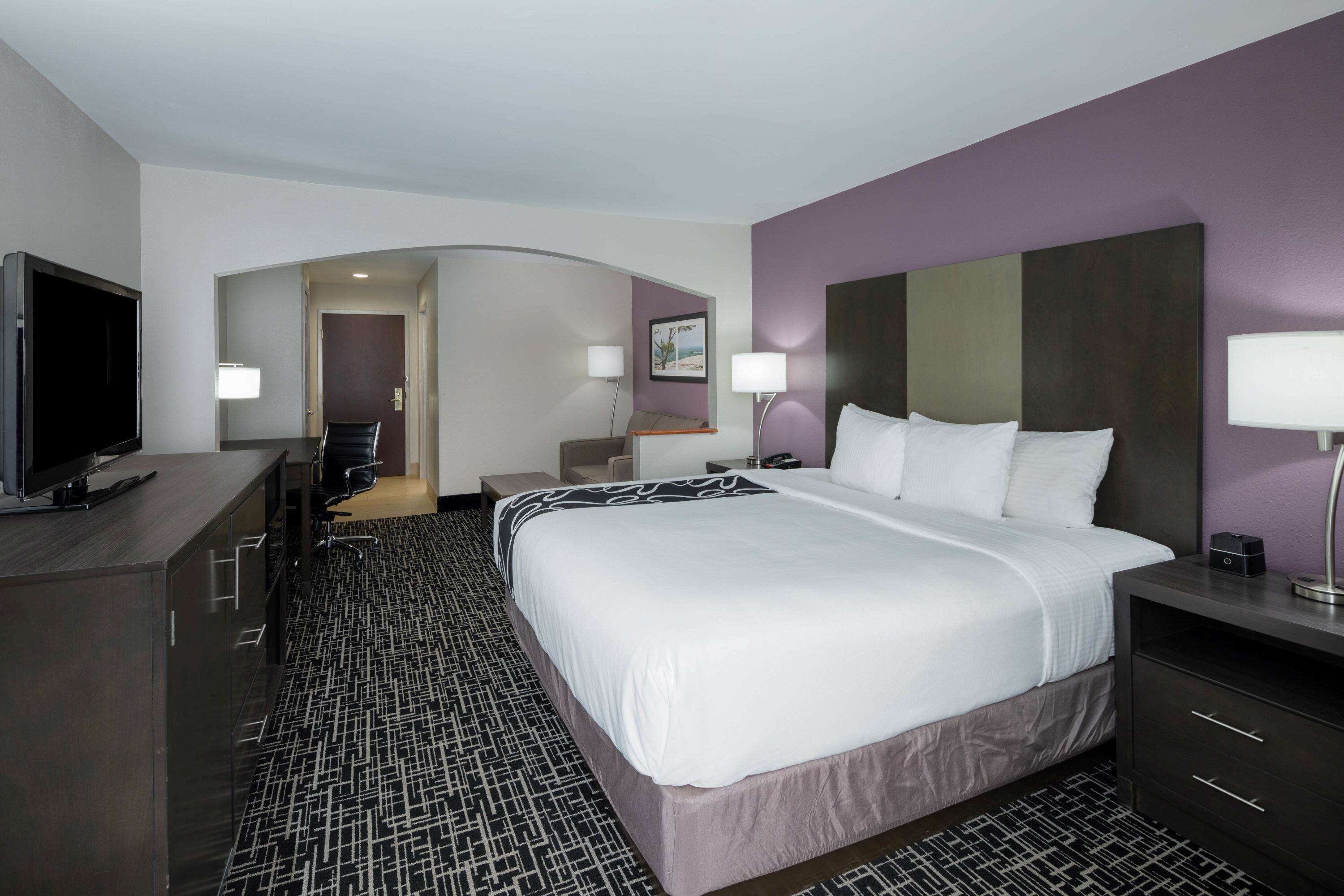 La Quinta Inn & Suites by Wyndham Snellville - Stone Mountain
