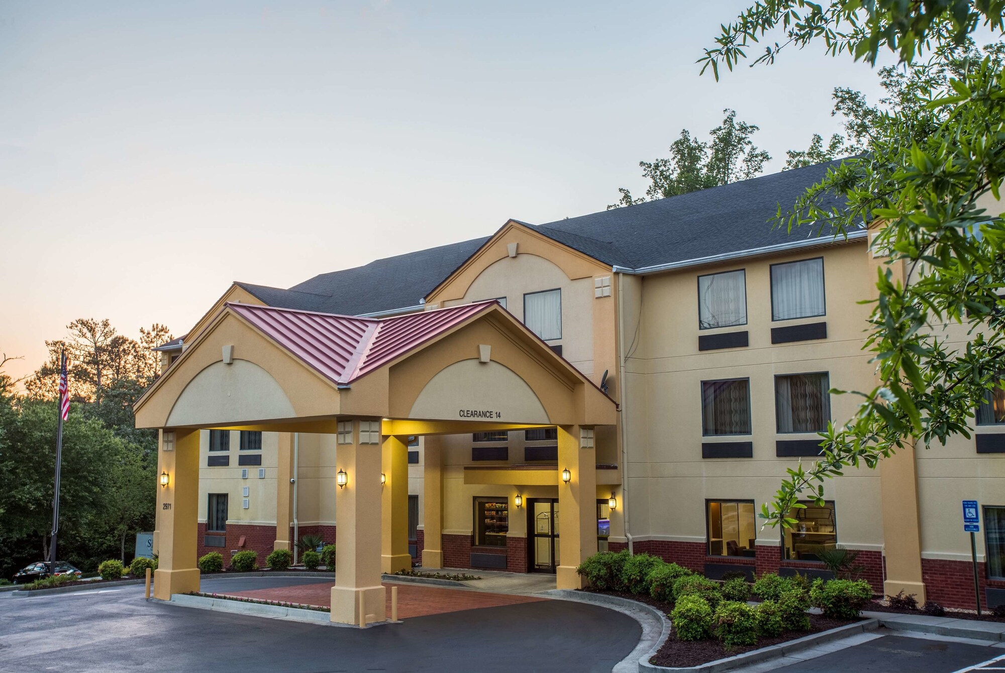 La Quinta Inn & Suites by Wyndham Snellville - Stone Mountain