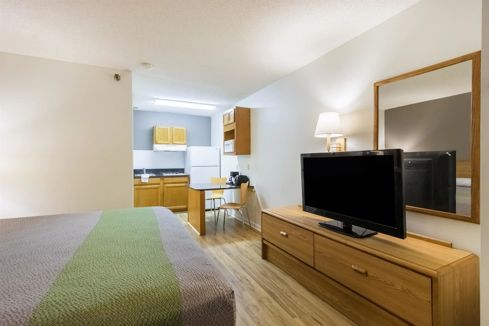 Studio 6 Statesboro Ga