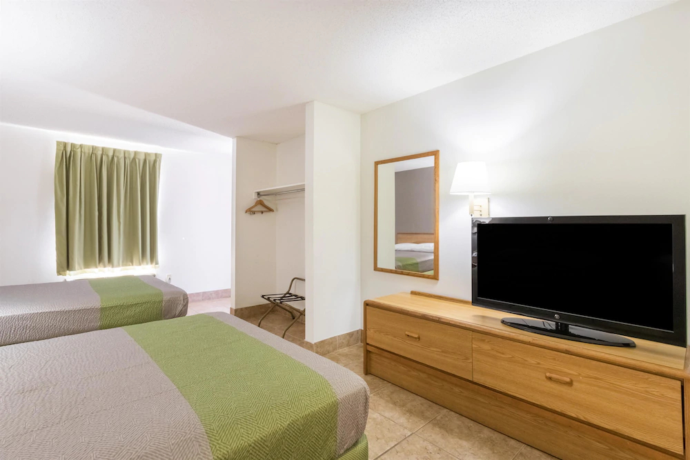 Studio 6 Statesboro Ga