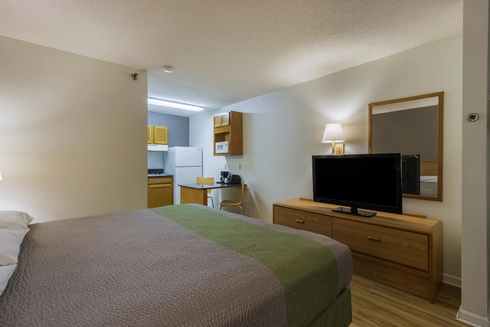 Studio 6 Statesboro Ga