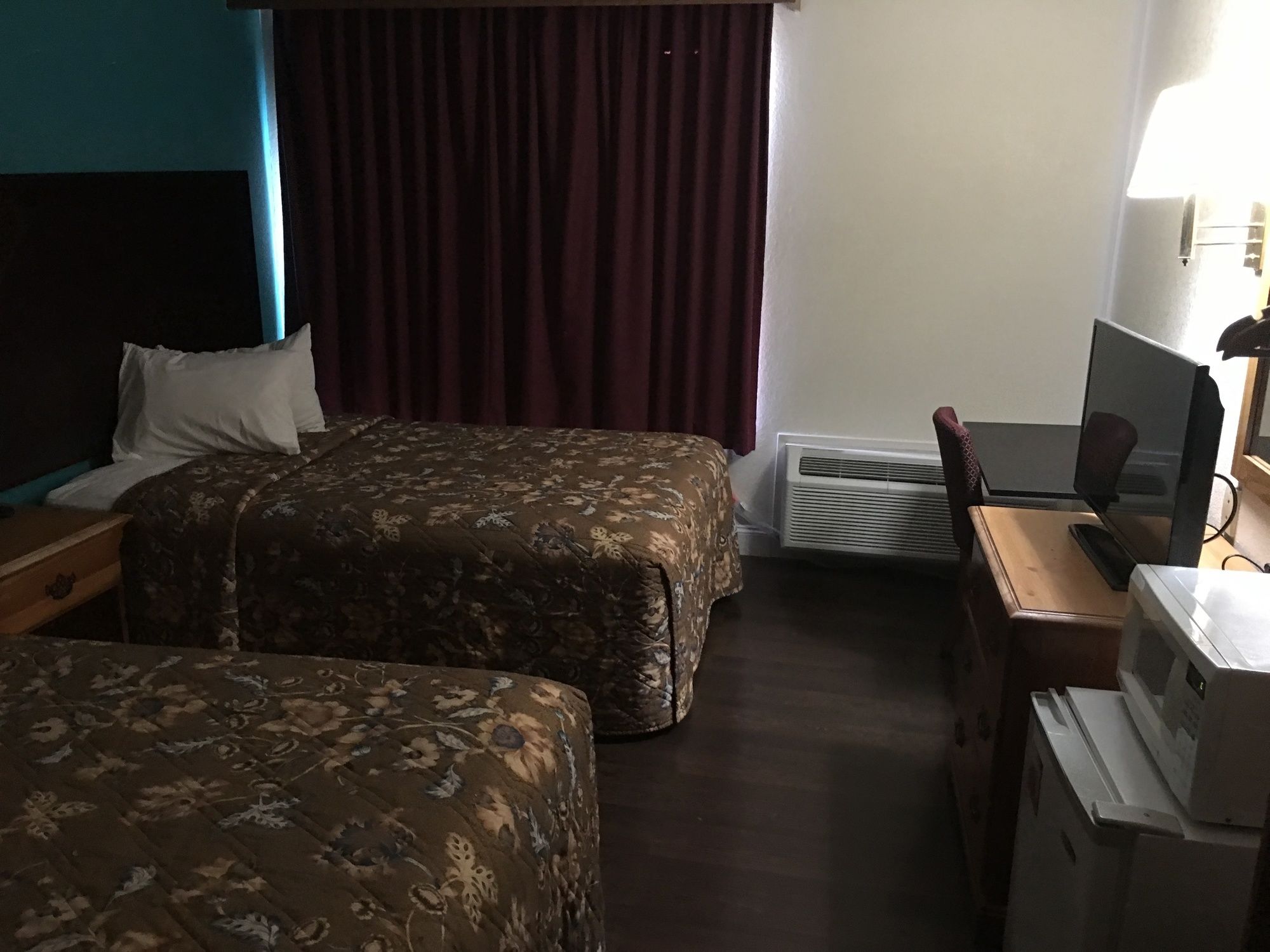 Days Inn by Wyndham Thomson