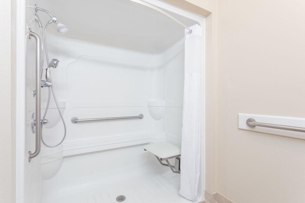 Spark by Hilton Tifton