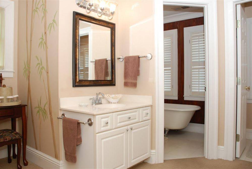 DeSoto Beach Bed & Breakfast