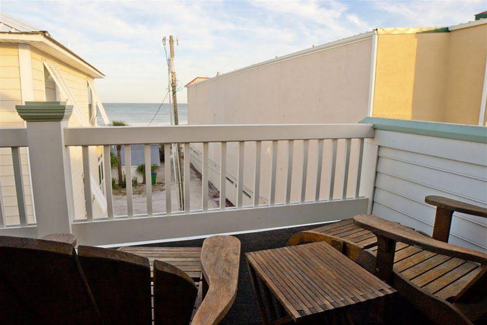DeSoto Beach Bed & Breakfast