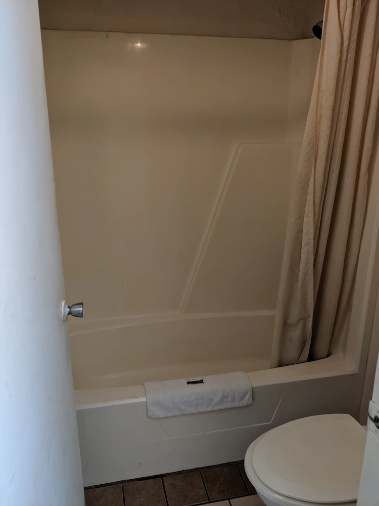 Regency Inn - Valdosta