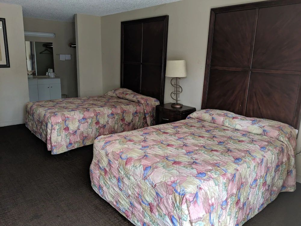Regency Inn - Valdosta