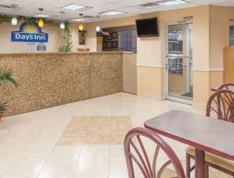 Days Inn by Wyndham Waycross