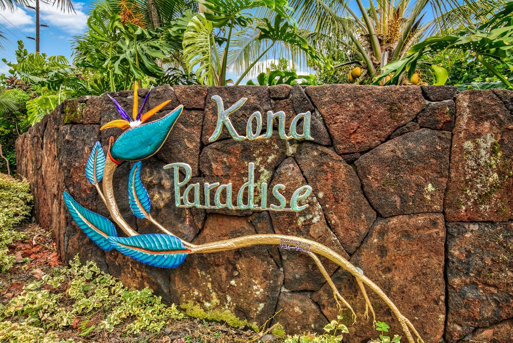 Big Island Kona Dreams by Coldwell Banker Island Vacations