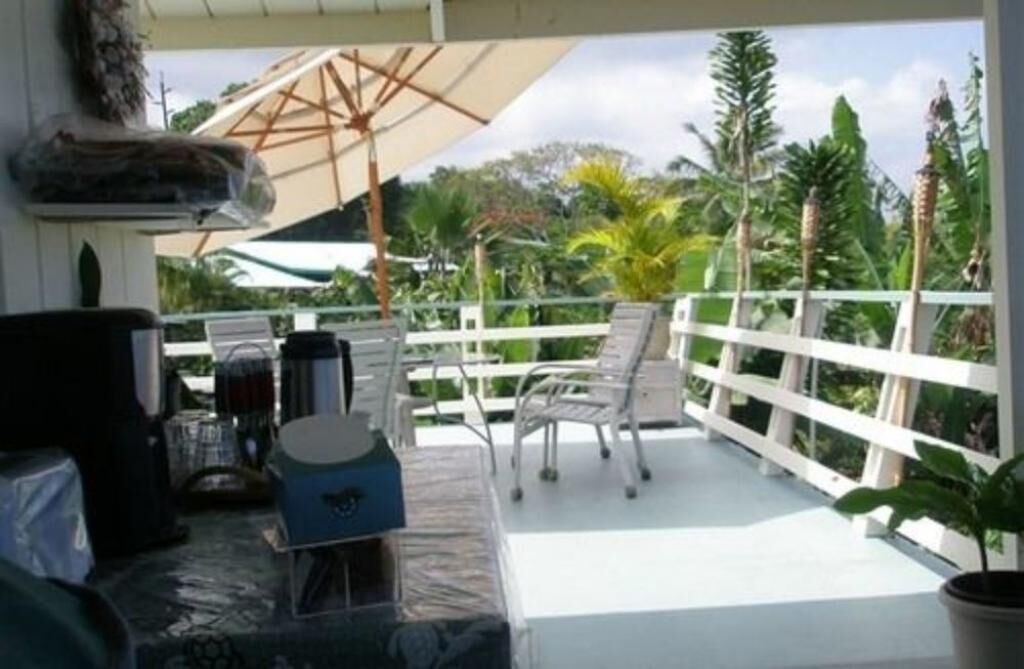 Hale Hoola B&B