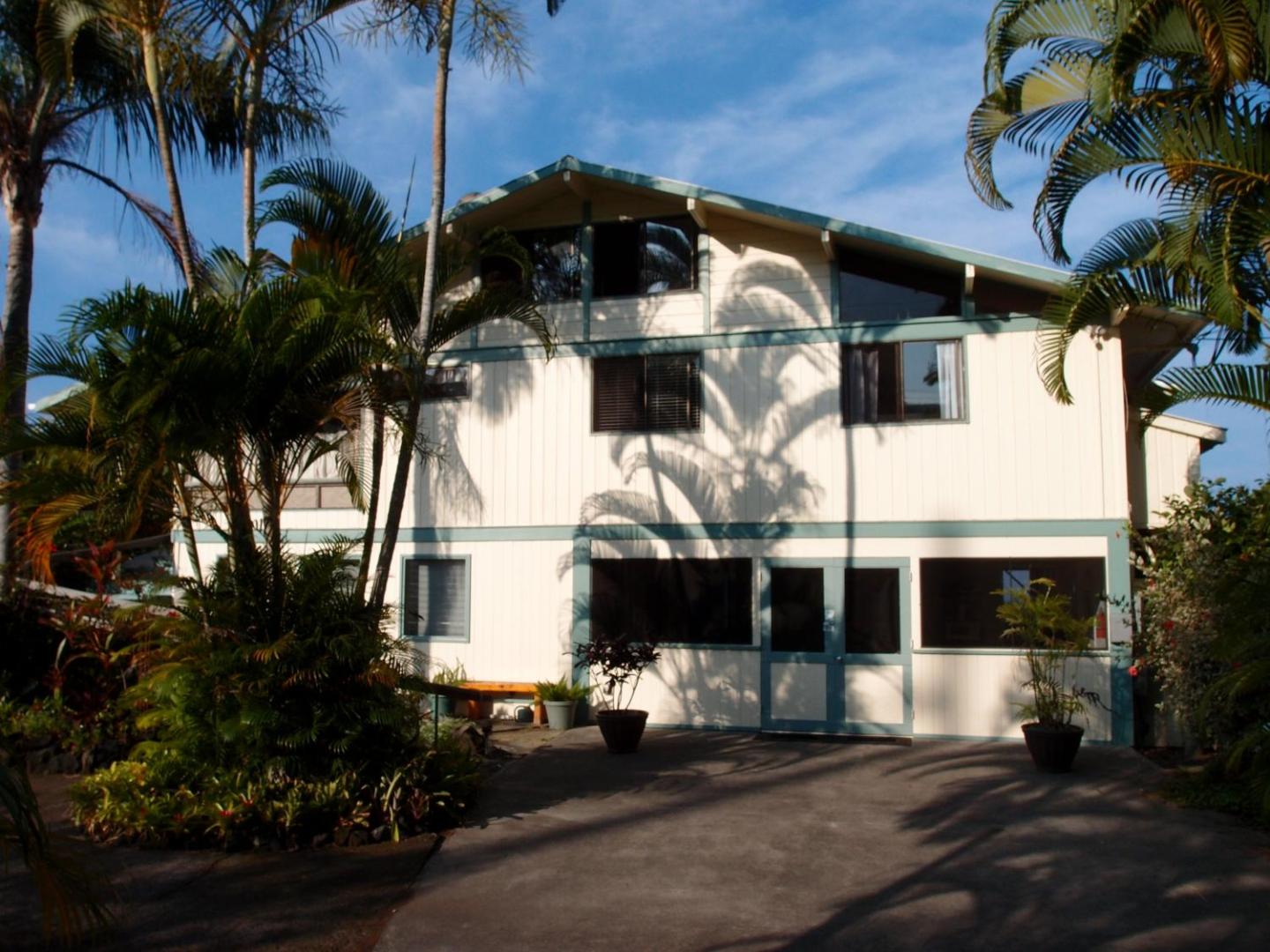 Hale Hoola B&B