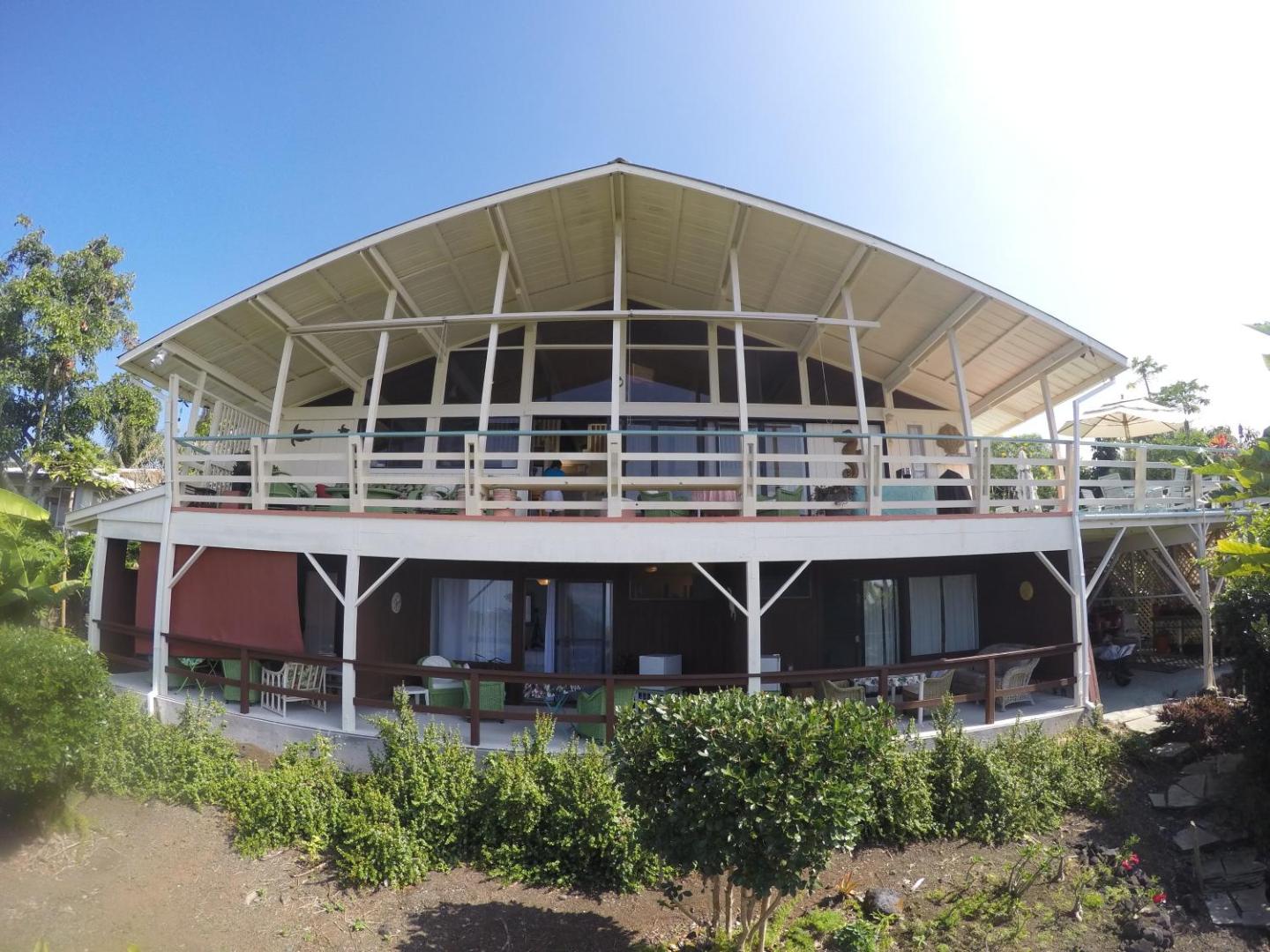 Hale Hoola B&B