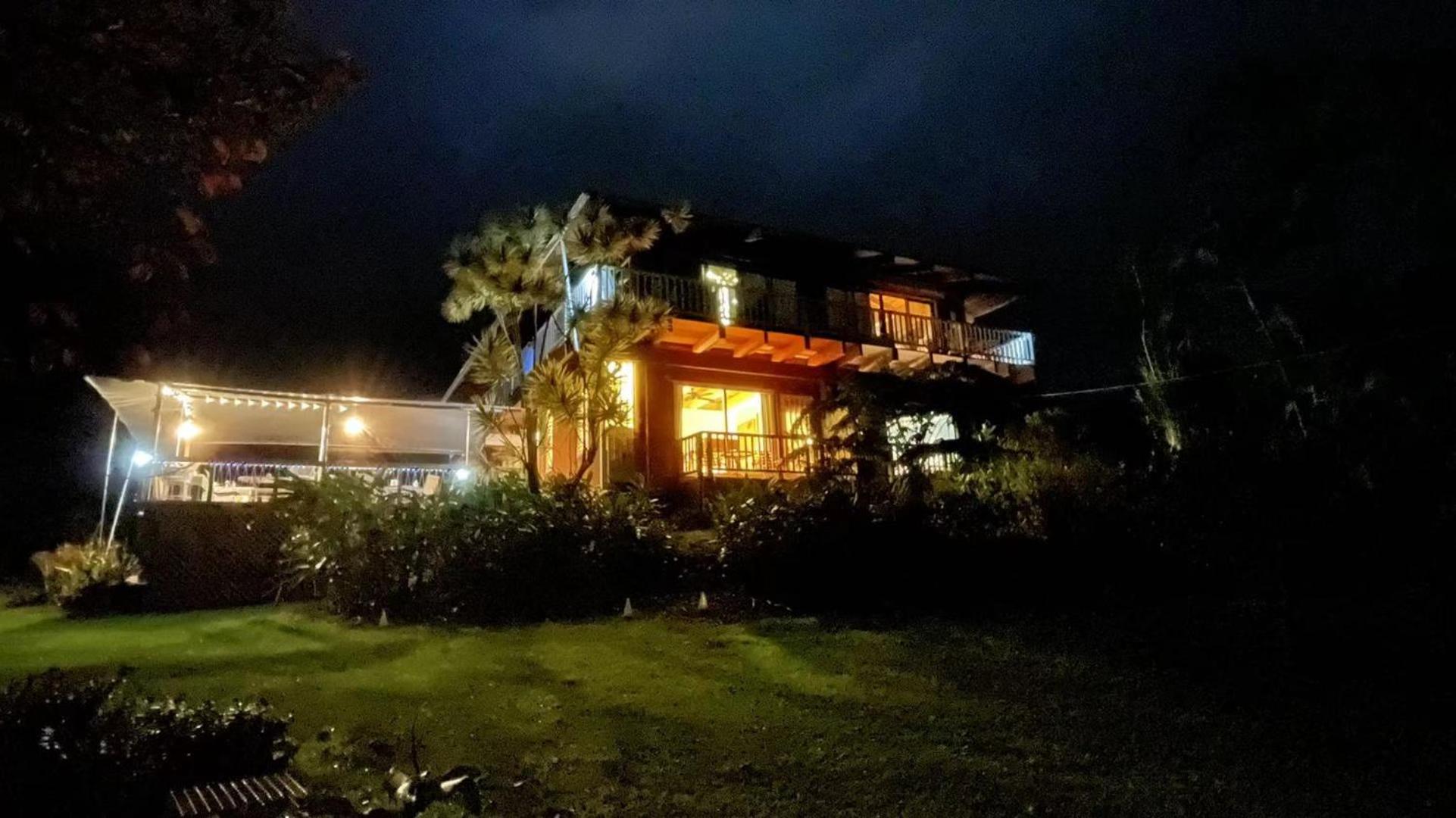 Hawaii Belt Coffee Garden