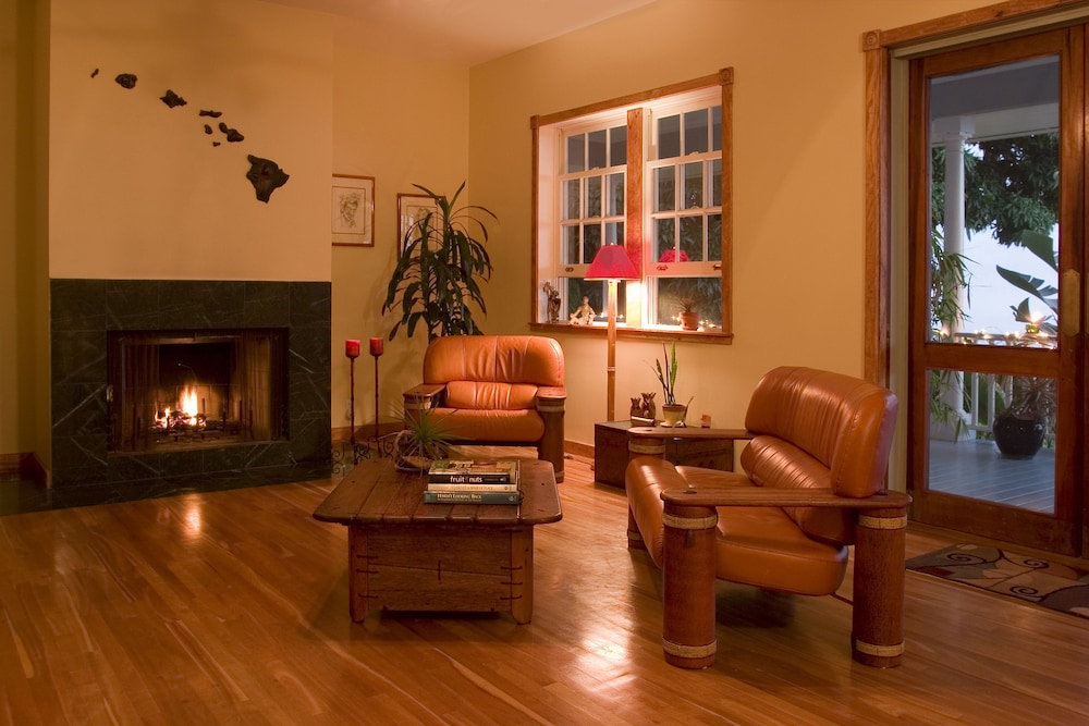 Ka’awa Loa Plantation