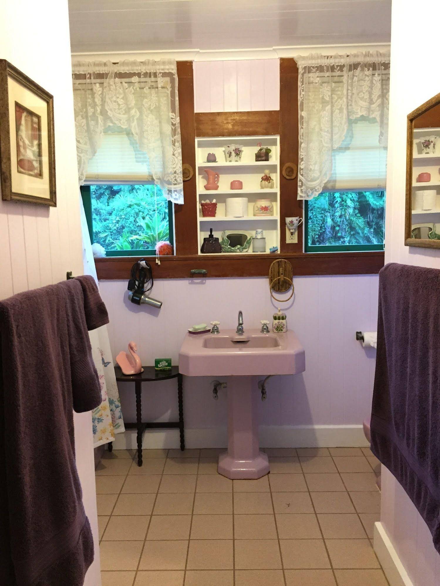 Maureen's Bed and Breakfast