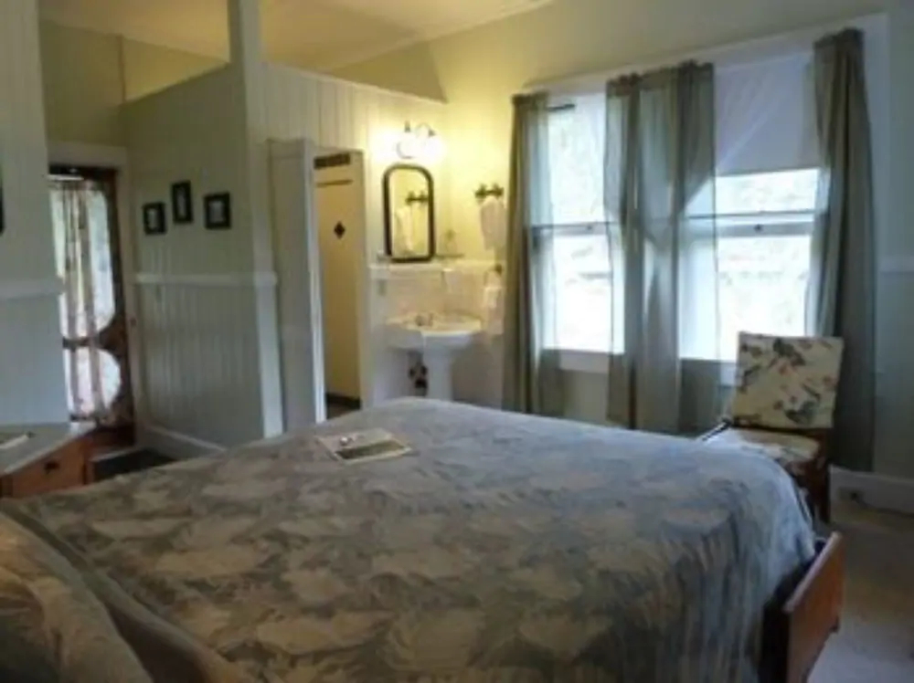 Old Hawaiian B and B