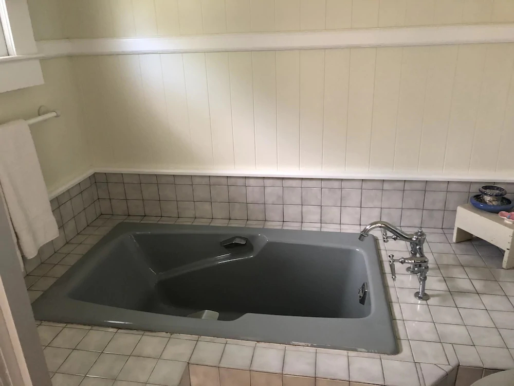 Old Hawaiian B and B