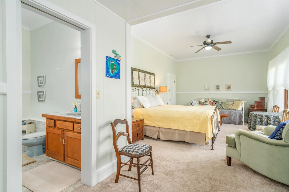 Old Hawaiian B and B