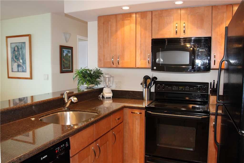 Hololani A by RedAwning