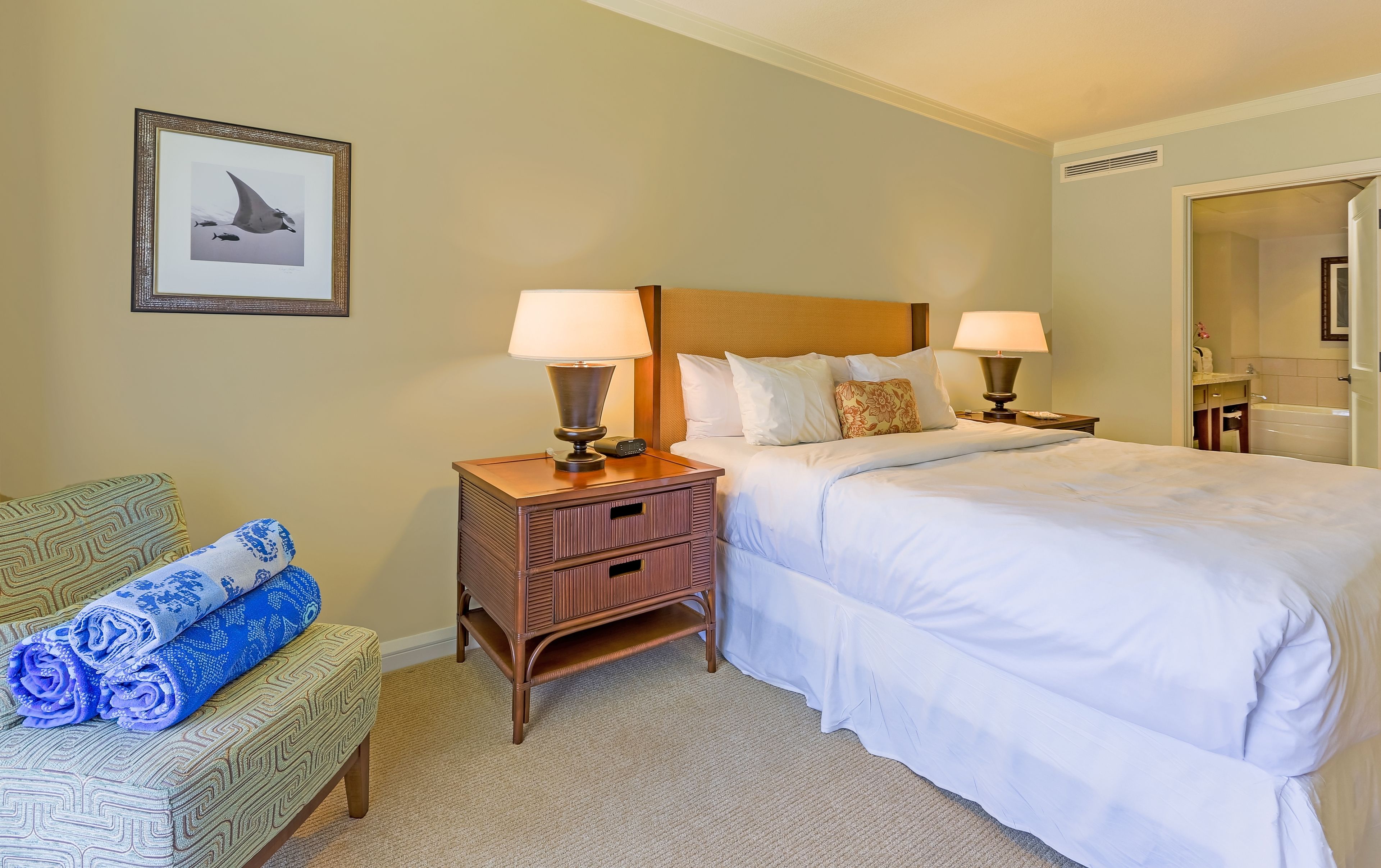 Honua Kai by RedAwning