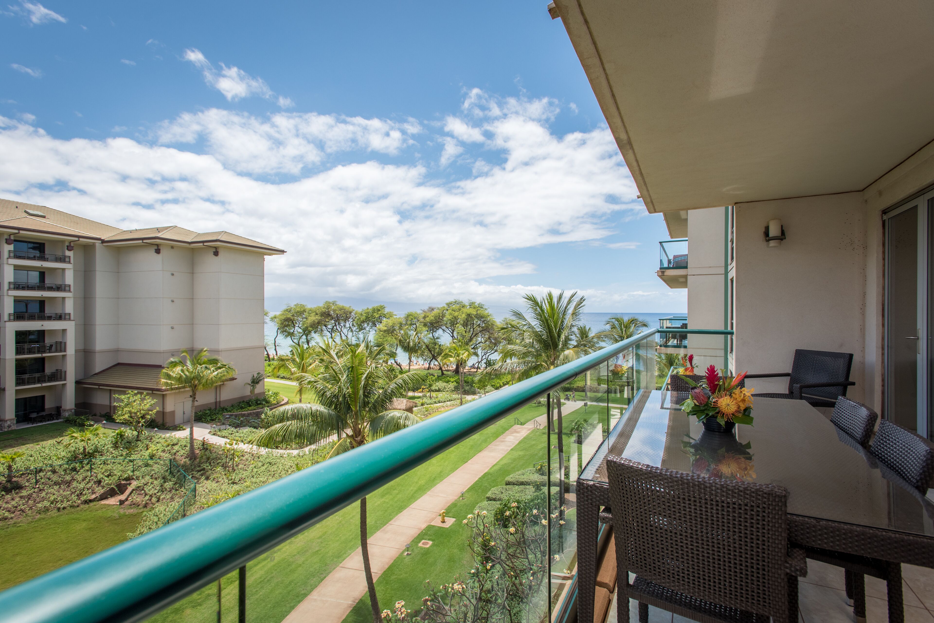 Honua Kai by RedAwning