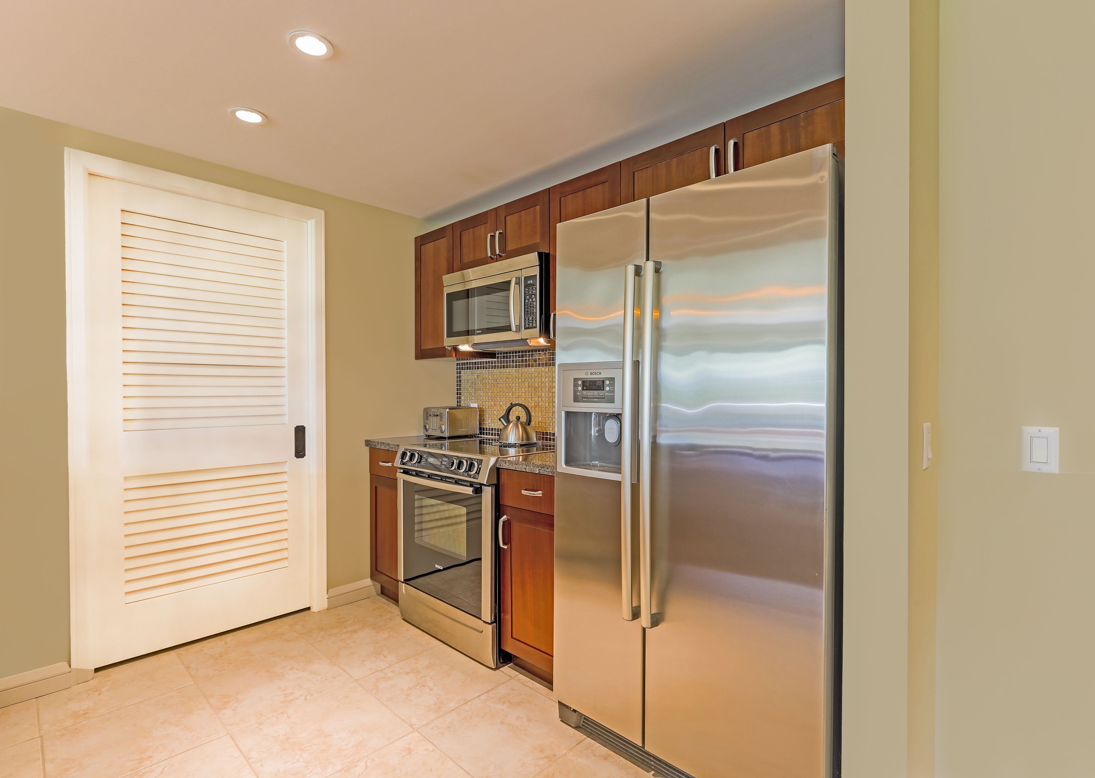 Honua Kai by RedAwning