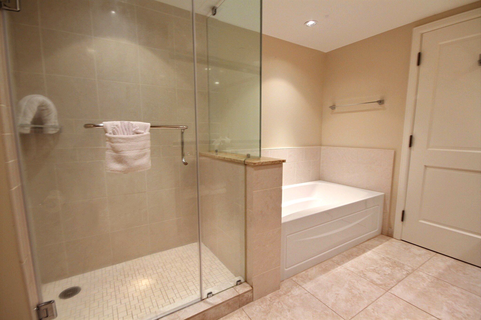 Honua Kai by RedAwning