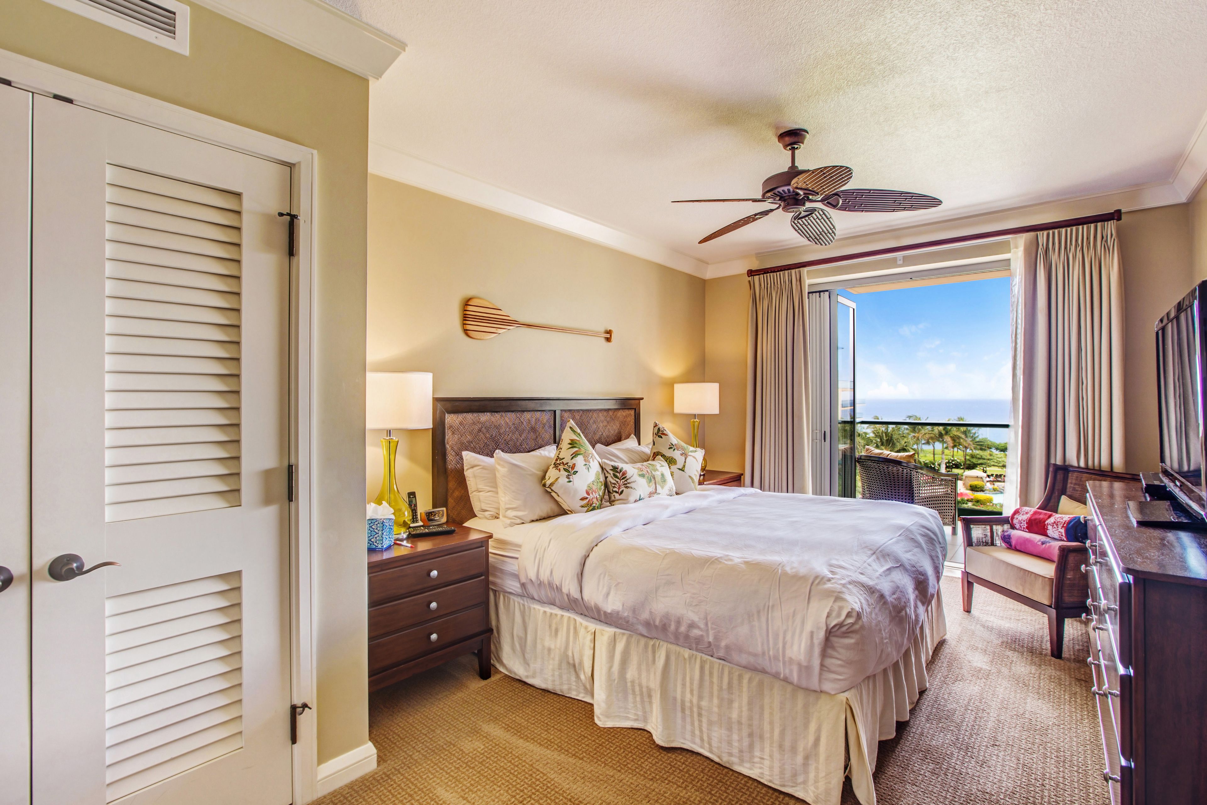 Honua Kai by RedAwning