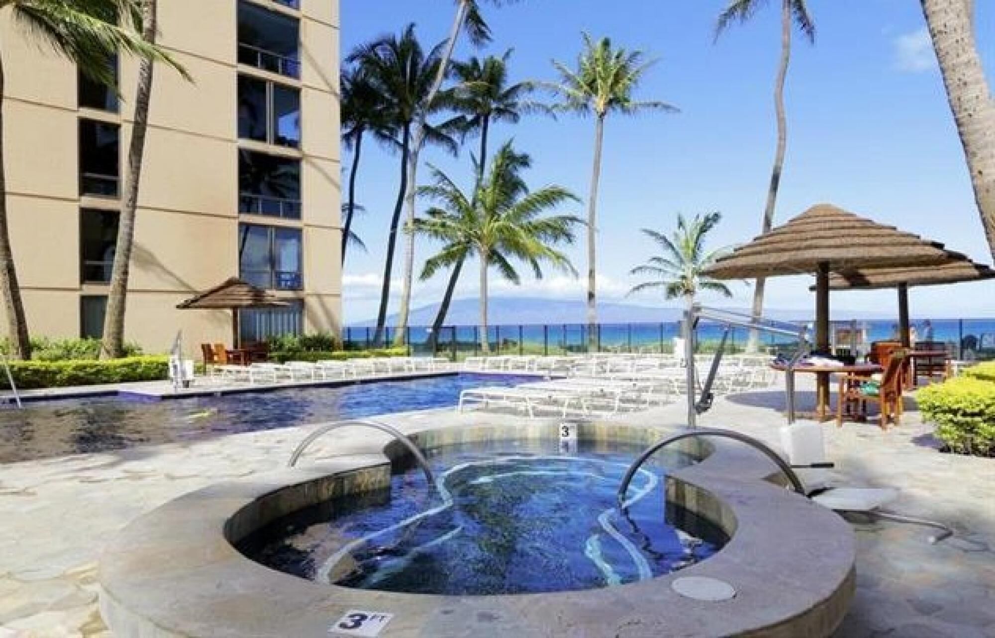 Mahana at Ka'anapali