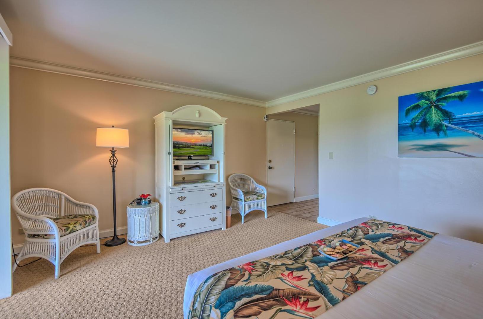 Royal Lahaina Resort & Bungalows