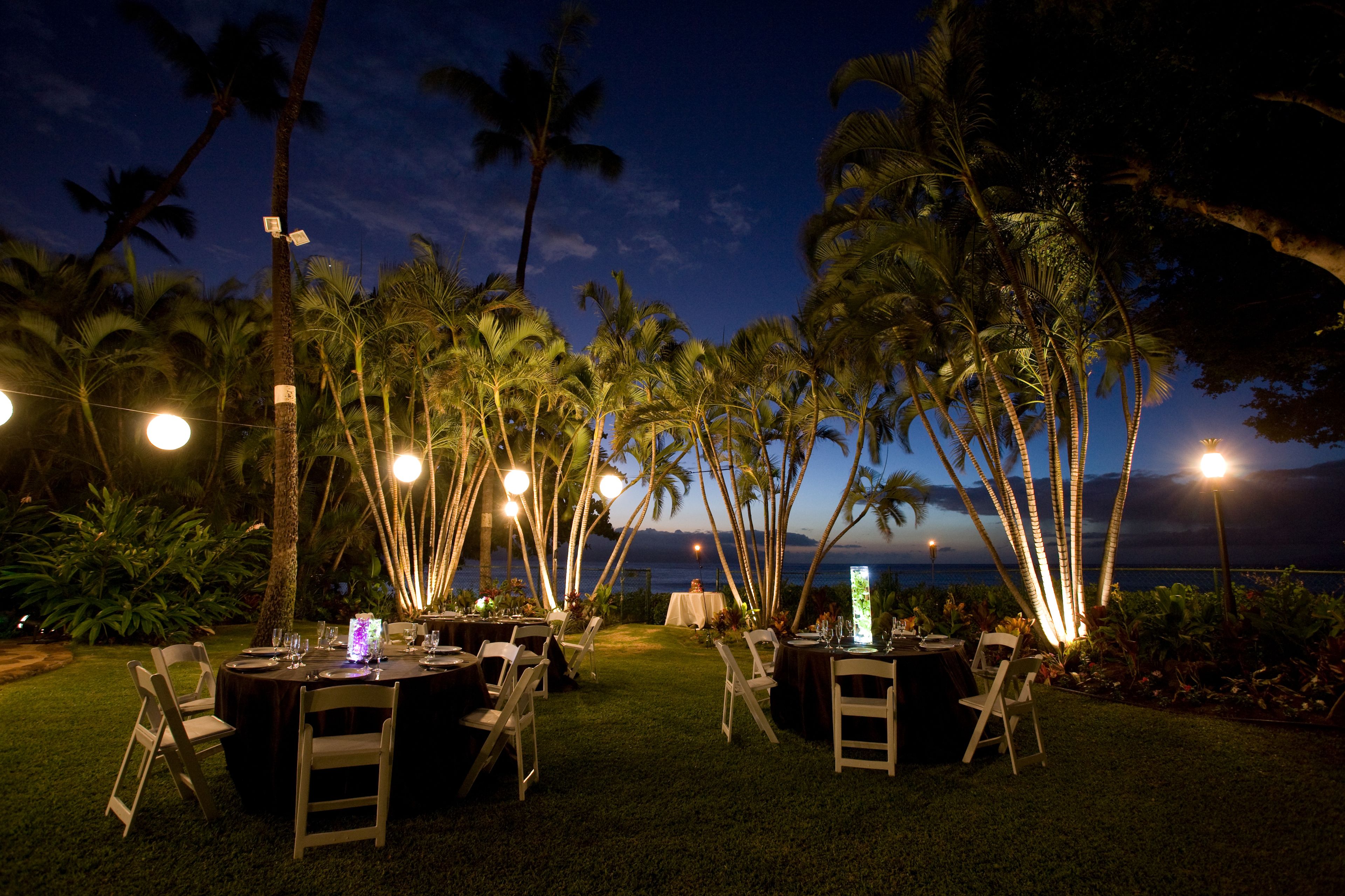 Royal Lahaina Resort & Bungalows