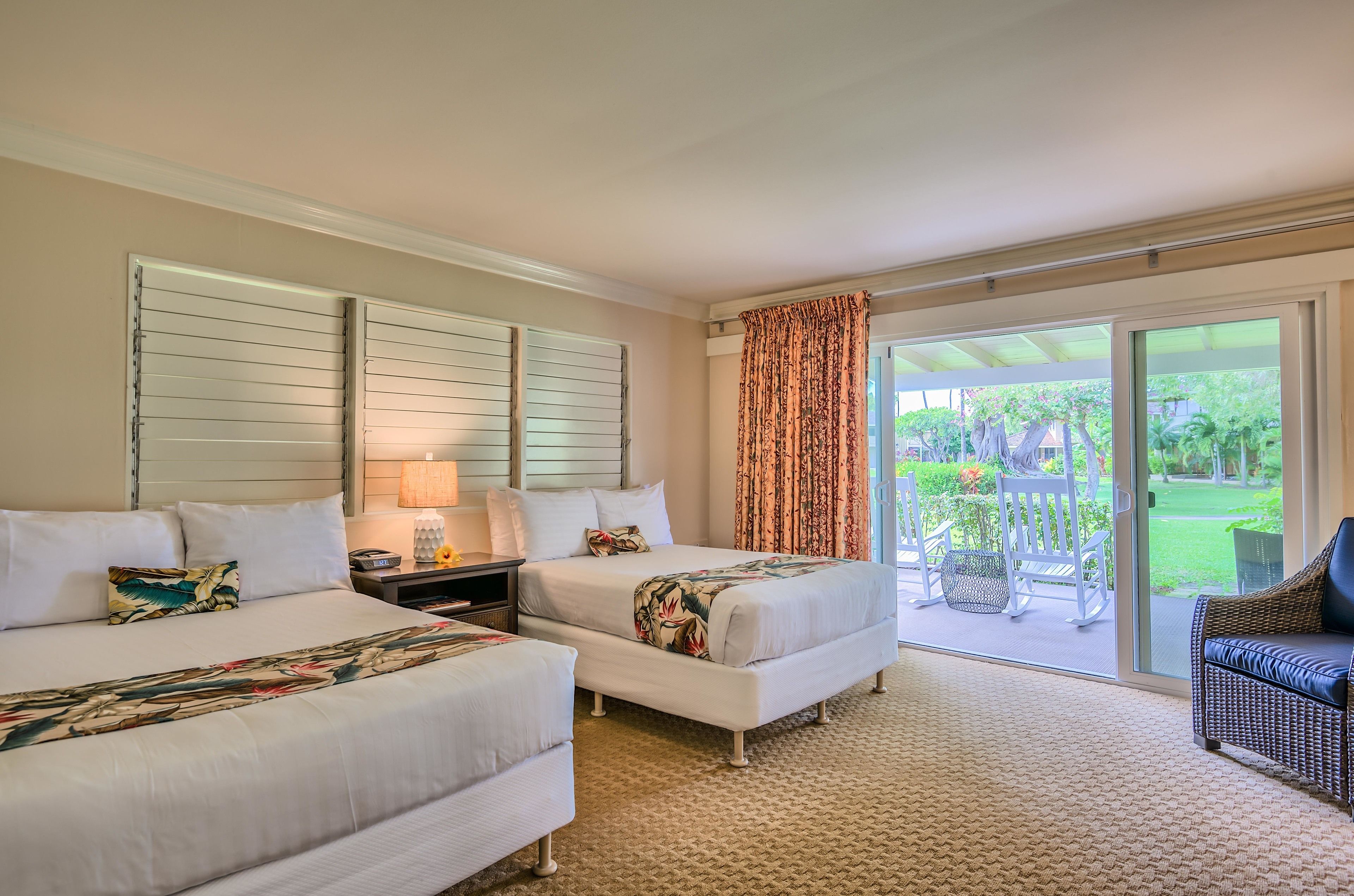 Royal Lahaina Resort & Bungalows