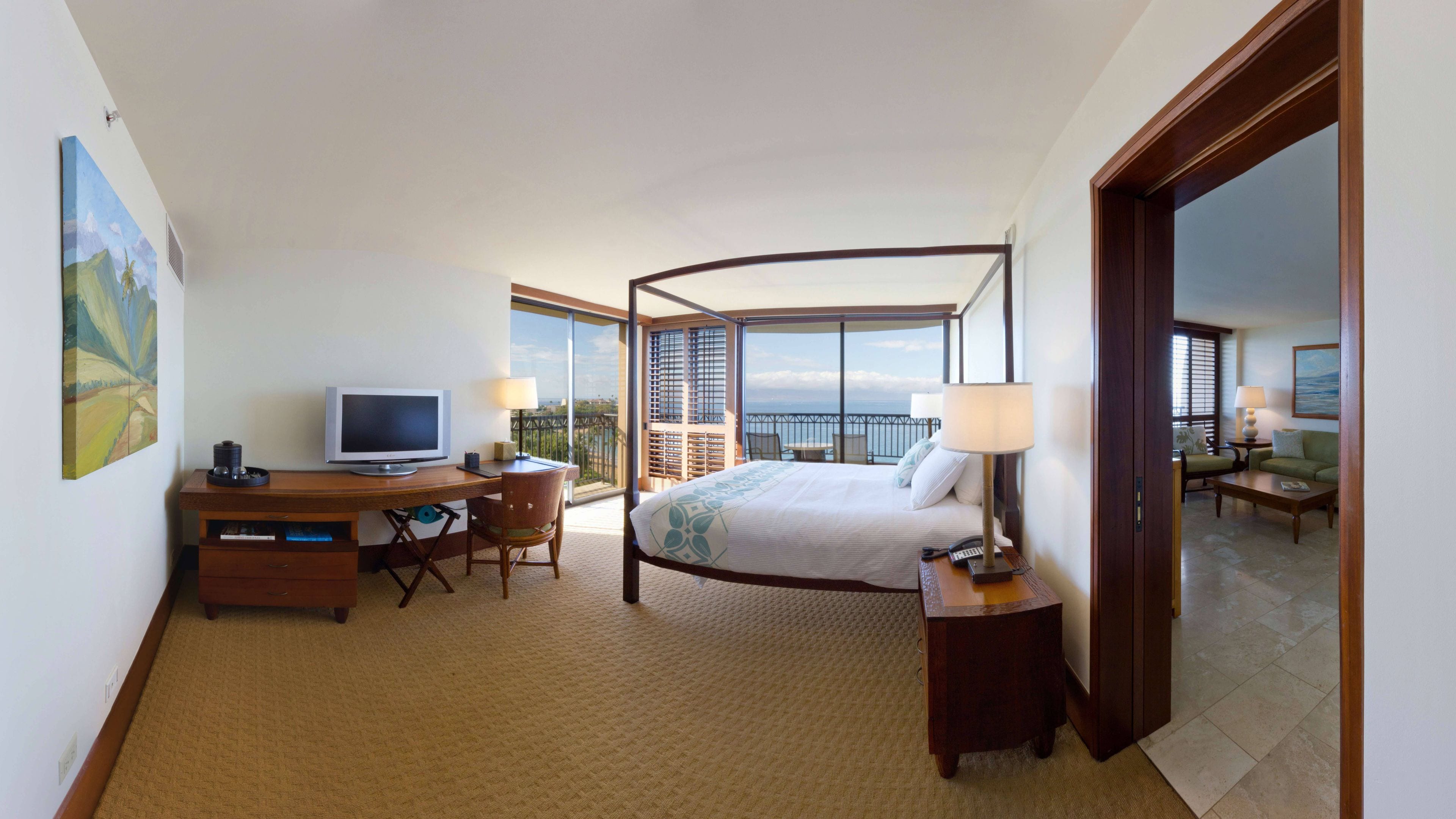 Royal Lahaina Resort & Bungalows