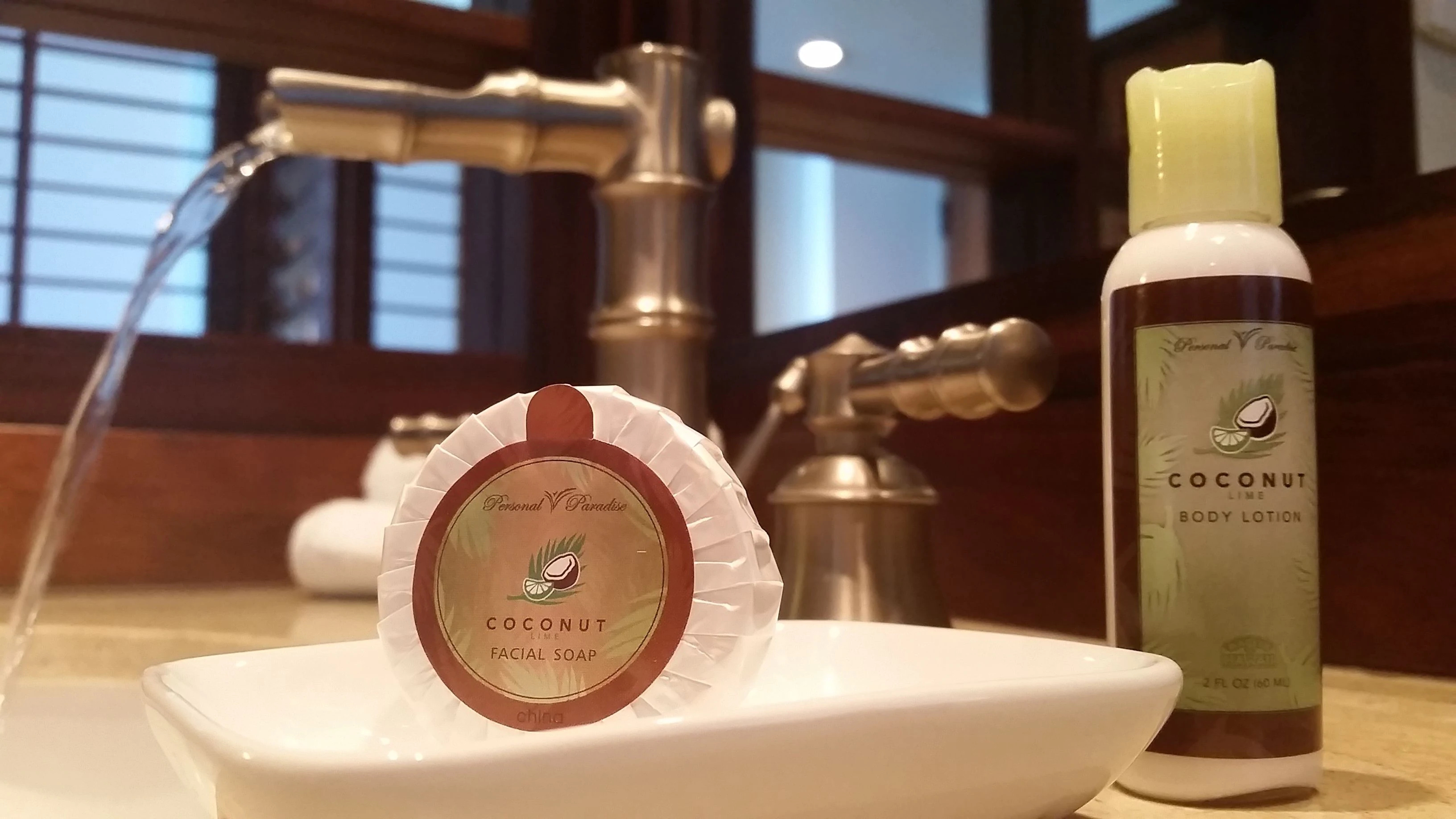 Royal Lahaina Resort & Bungalows