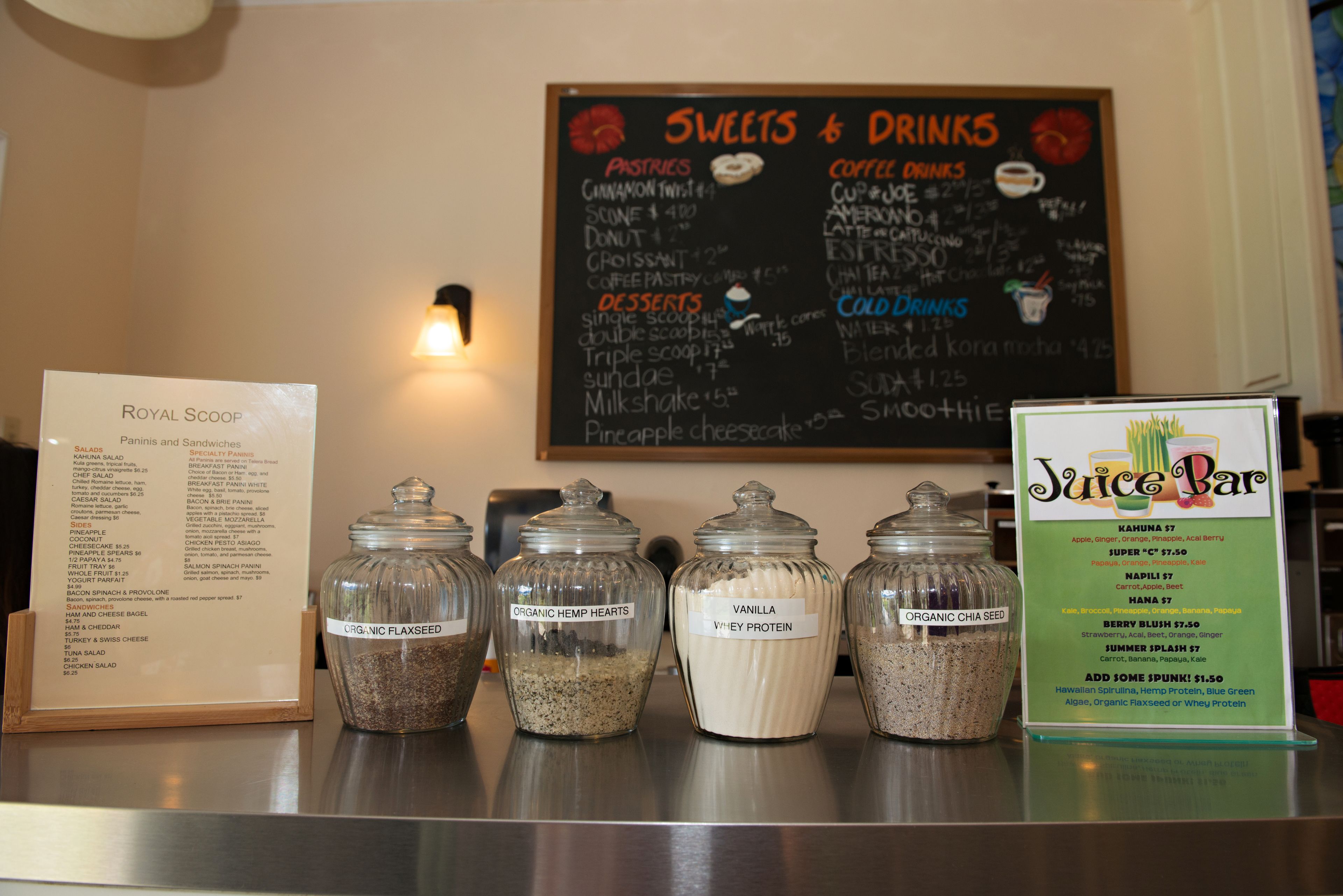 Royal Lahaina Resort & Bungalows