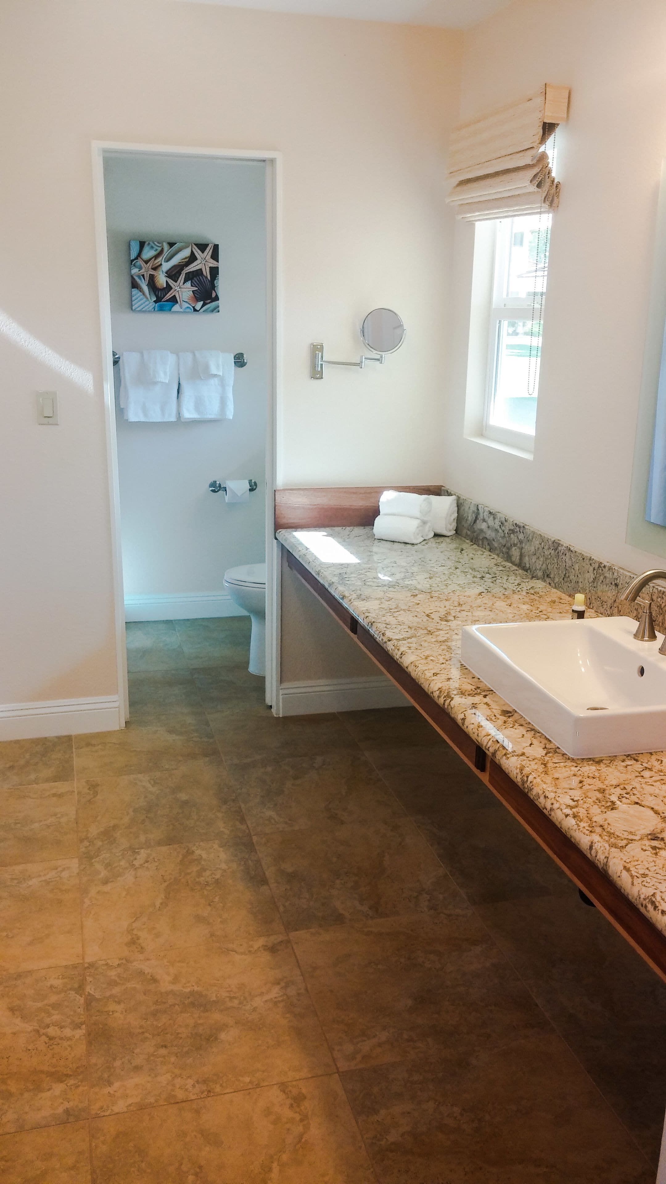 Royal Lahaina Resort & Bungalows