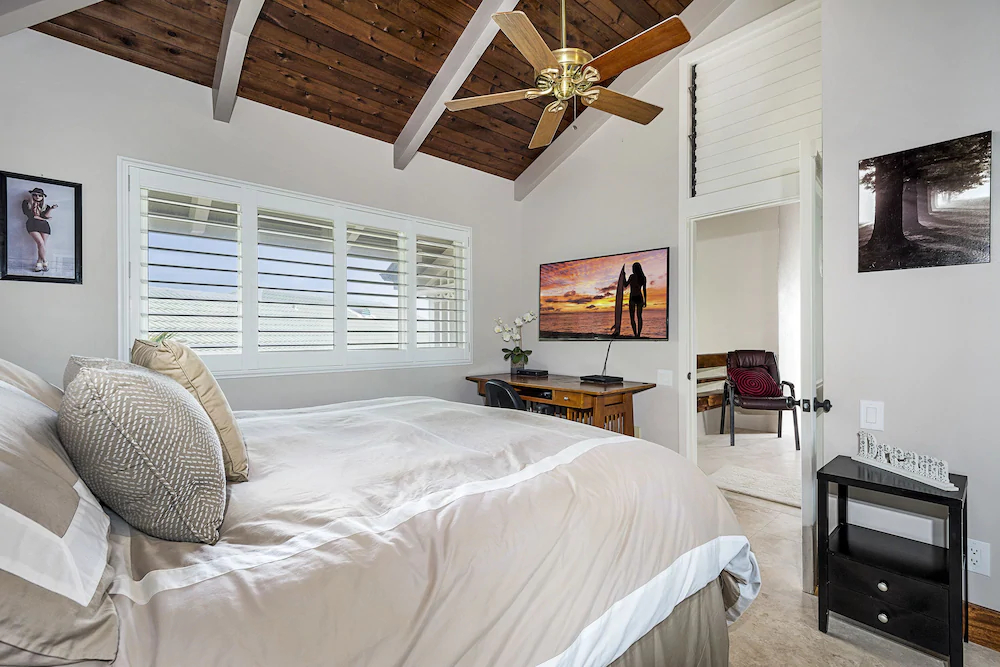 Alii Point by RedAwning