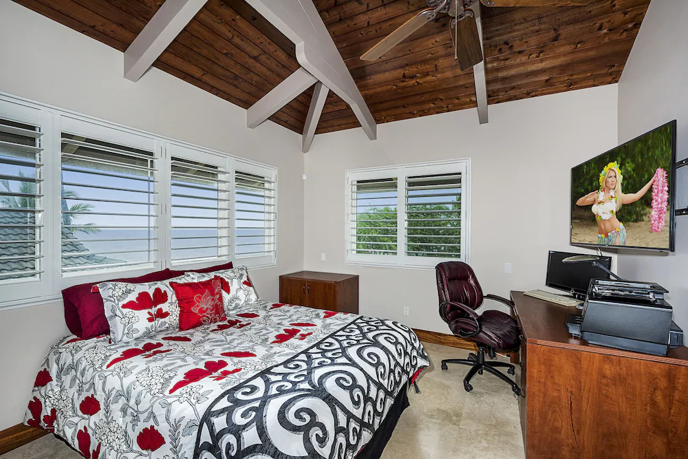 Alii Point by RedAwning