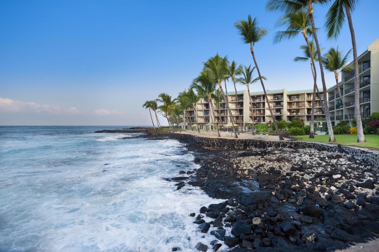 Aston Kona by the Sea