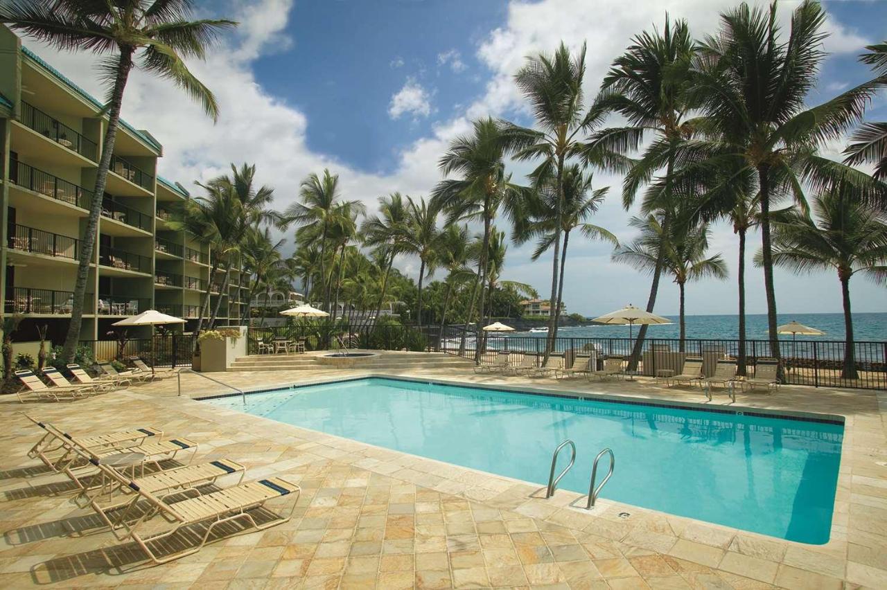 Aston Kona by the Sea