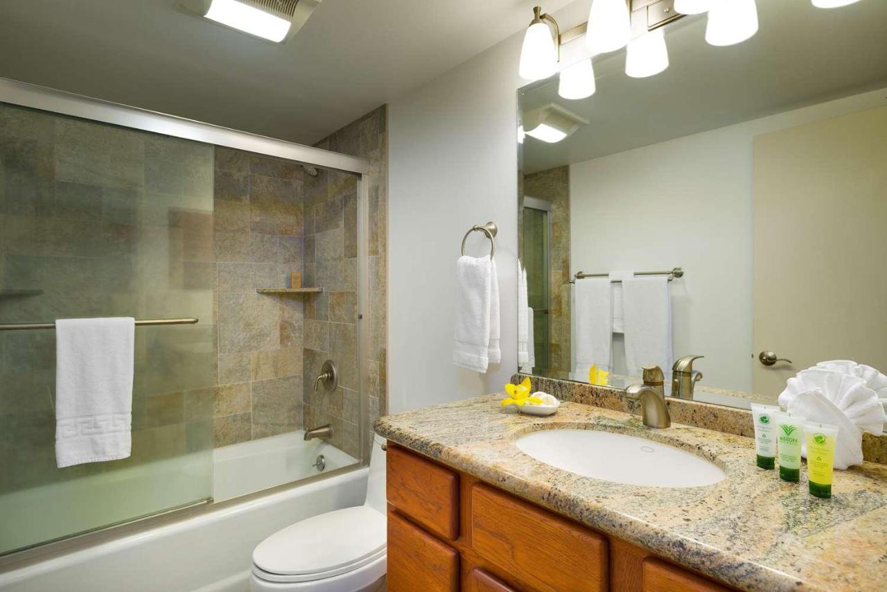 Aston Kona by the Sea