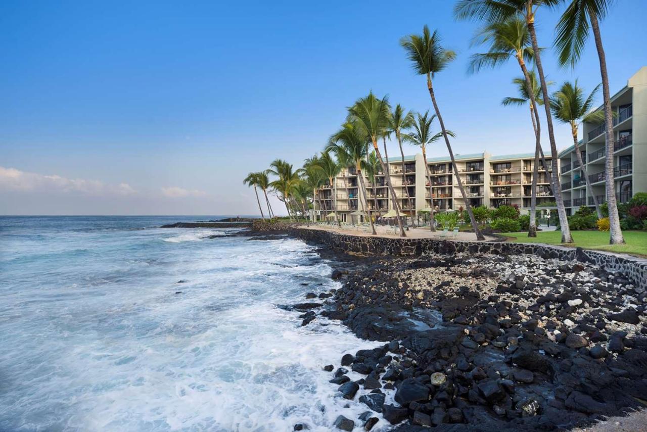 Aston Kona by the Sea