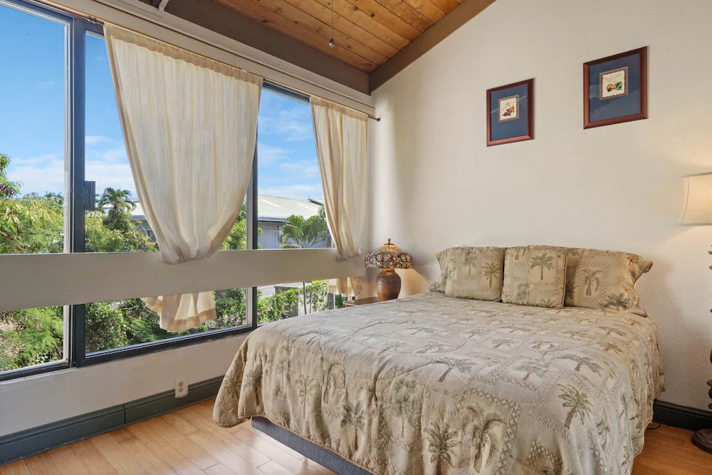 Big Island Kailua Bay Resort by Coldwell Banker Island Vacations