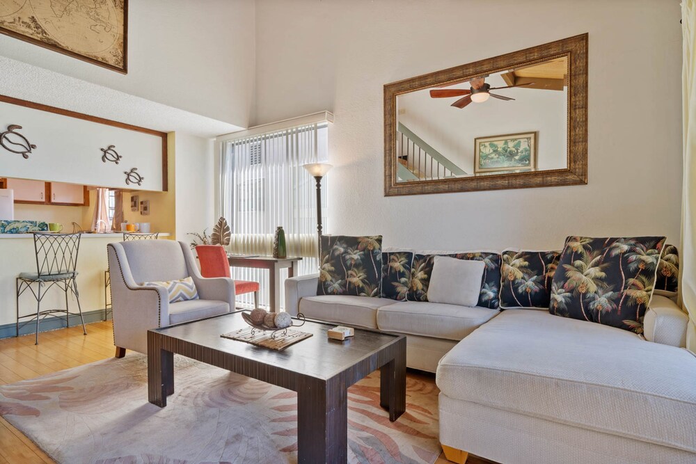 Big Island Kailua Bay Resort by Coldwell Banker Island Vacations