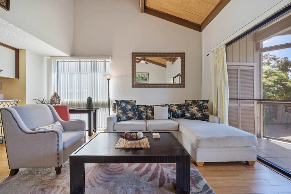 Big Island Kailua Bay Resort by Coldwell Banker Island Vacations