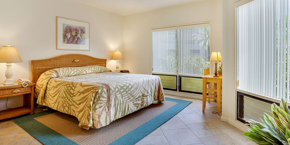 Kanaloa at Kona by Castle