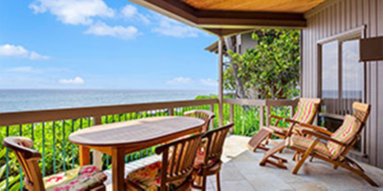 Kanaloa at Kona by Castle