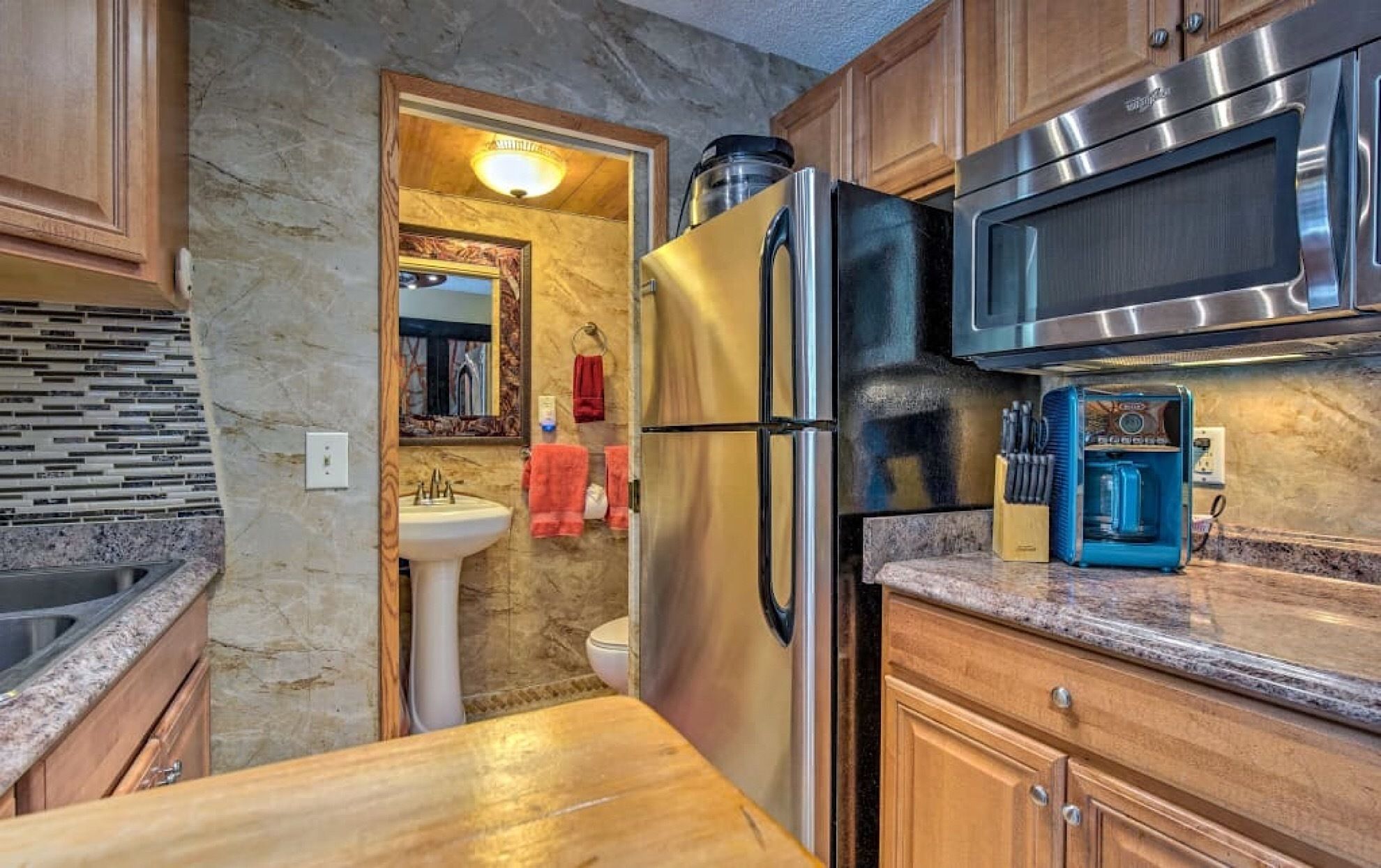 Kona Islander Inn Hotel